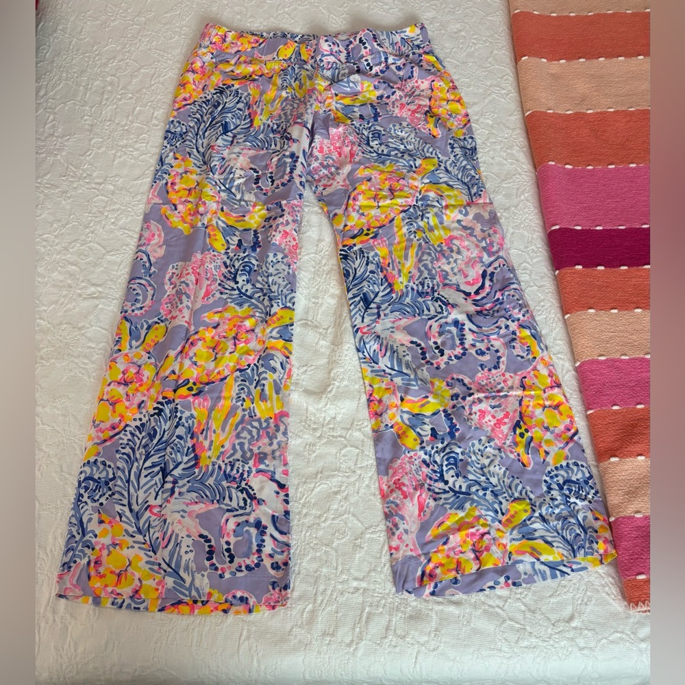 LILLY PULITZER- pull on elastic waist wide- leg palazzo pants — Size Large